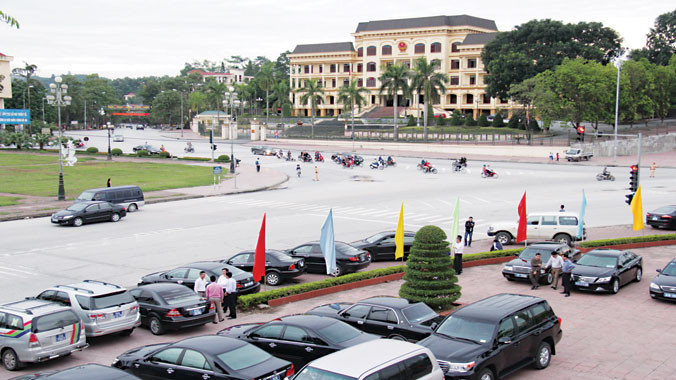 Trung tâm chính trị, kinh tế, văn hóa xã hội của tỉnh Yên Bái