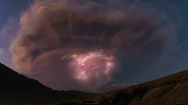 Bí ẩn tia sét trên miệng núi lửa ở Argentina