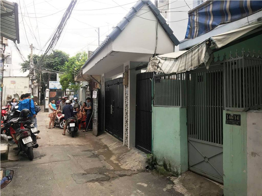 Con hẻm xảy ra sự việc.