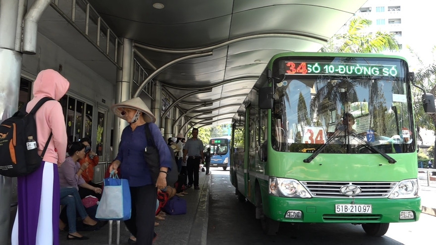 Hoạt động vận tải hành khách ở TPHCM sẽ tạm ngưng 15 ngày.