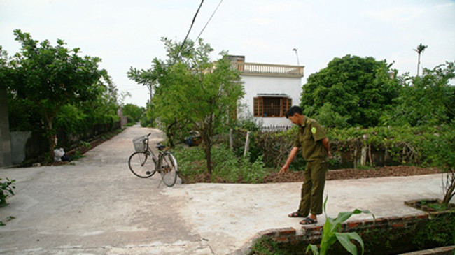 Khu vực nơi các đối tượng nã súng hoa cải vào nhóm người phụ nữ.