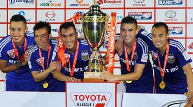 HLV Miura bất ngờ triệu tập cầu thủ Việt kiều