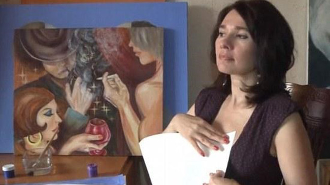 Nữ họa sỹ người Nga vẽ hình ông Putin bằng... ngực