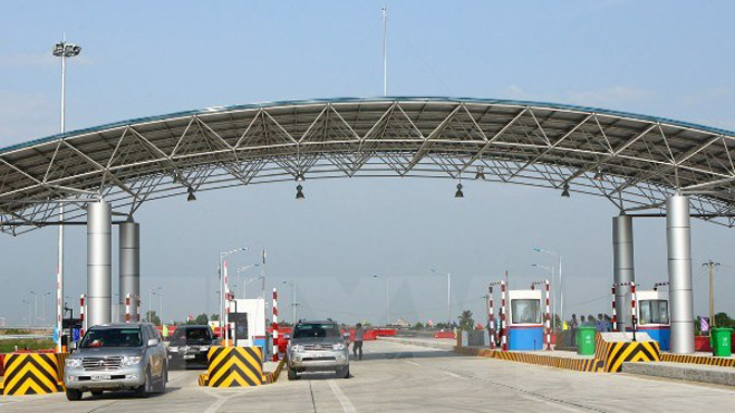 Trạm thu phí đầu tuyến tại Km96+700 trên địa bàn thành phố Hải Phòng. (Ảnh: Huy Hùng/TTXVN) 