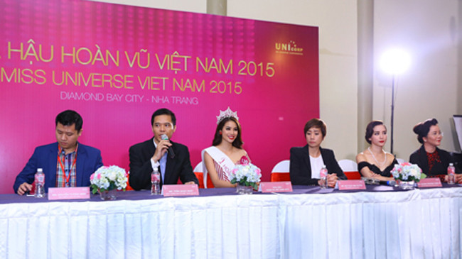 Thành viên ban giám khảo và ban tổ chức đều khẳng định tân hoa hậu là người có tư cách đạo đức tốt.