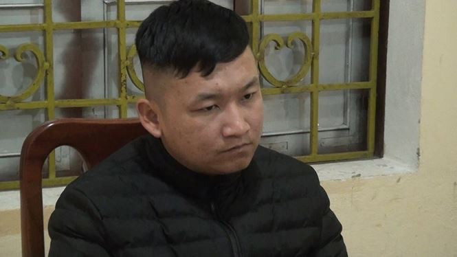 Lương Công Hiếu tại cơ quan công an.