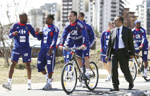 Tiết lộ về hộ vệ bí ẩn của tuyển Pháp