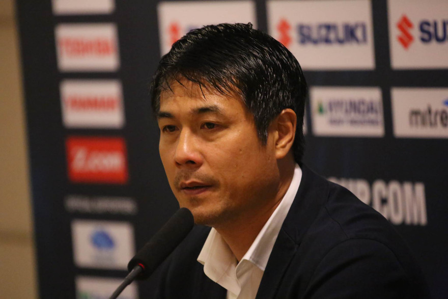 HLV Nguyễn Hữu Thắng. Ảnh: Như Ý