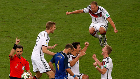 Trọng tài là điểm tựa cho Đức ở 'đại chiến' với Pháp