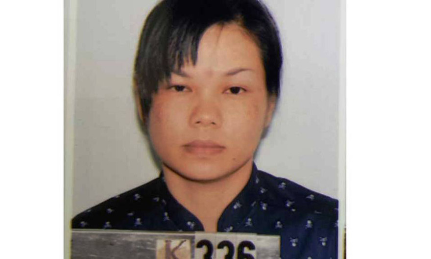 Đối tượng Ngân bị bắt giữ tại cơ quan điều tra (Ảnh do Công an huyện Đức Hòa cung cấp)