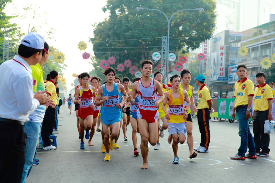 Hấp dẫn Việt dã Tiền Phong