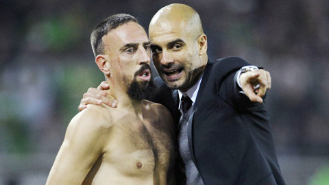 Lộ diện những viên đạn để dành của Bayern Munich