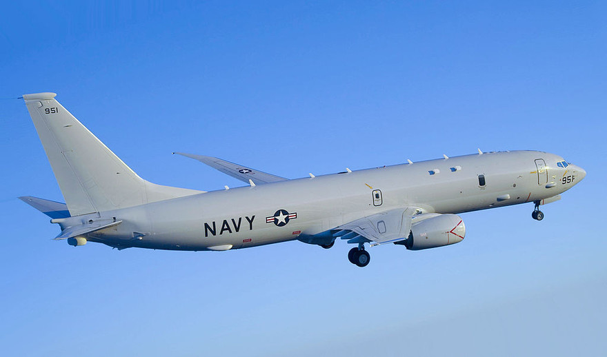 Máy bay do thám P-8A Poseidon.