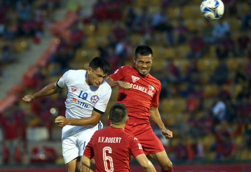 Merlo đánh đầu ghi bàn thắng đưa Đà Nẵng lên ngôi đầu bảng V-League 2016.