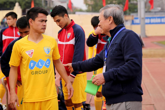 HLV Lê Thụy Hải có màn ra mắt thành công - Ảnh: Gia Hưng