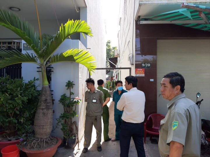 Con hẻm nơi xảy ra vụ cháy.