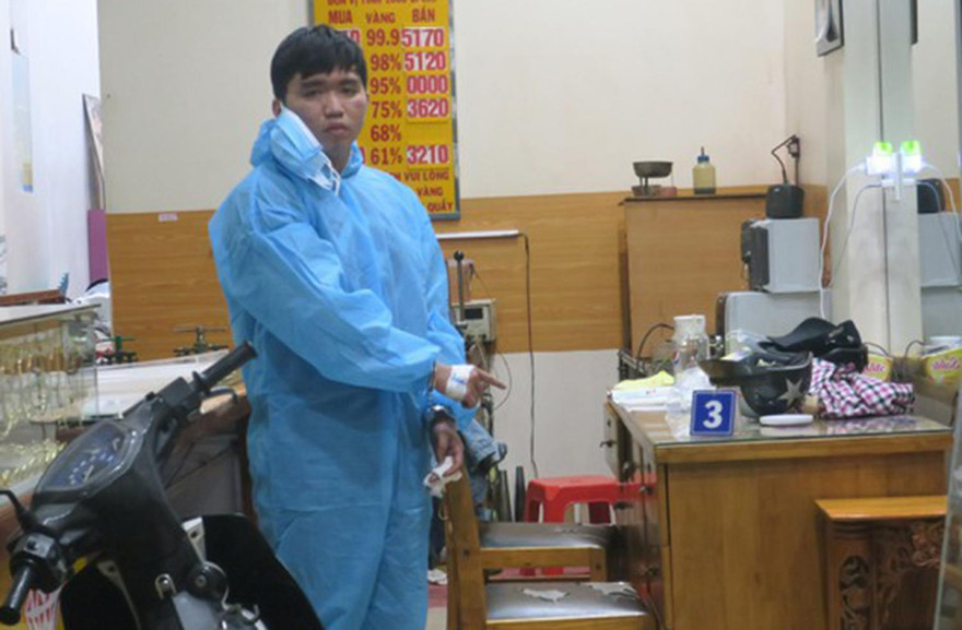 Sang tại hiện trường vụ việc.