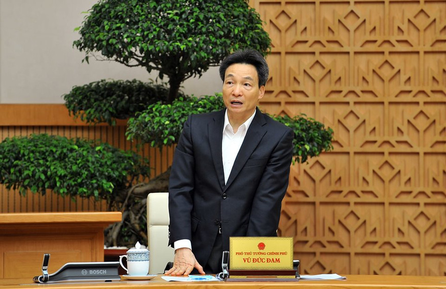  Phó Thủ tướng Vũ Đức Đam đề nghị Đoàn cần phát động đoàn viên thi đua khai báo y tế cho mình và người thân. Ảnh: Xuân Tùng