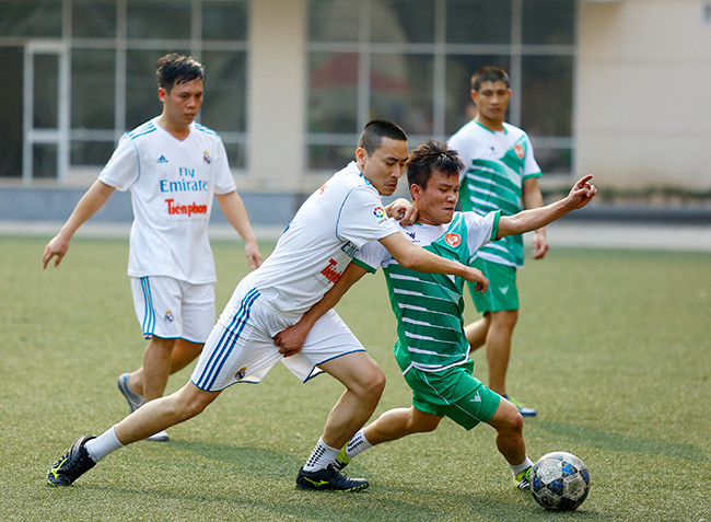 Tuổi trẻ quân đội giao lưu thể thao