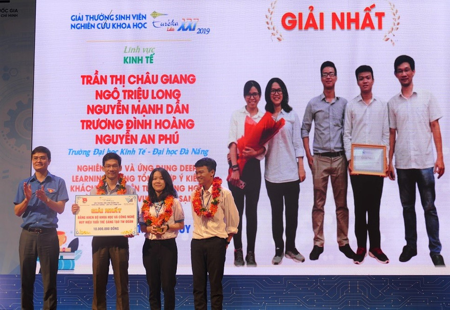 Trao 10 giải nhất chung cuộc Giải thưởng Sinh viên NCKH Euréka 2019