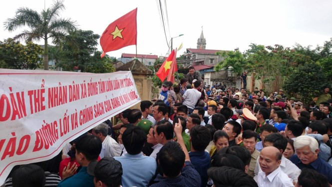 Công an Hà Nội kêu gọi đầu thú vụ bắt người, phá tài sản ở thôn Hoành