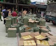 Toàn bộ 2,4 tấ pháo nổ trên xe tải bị bắt giữ.