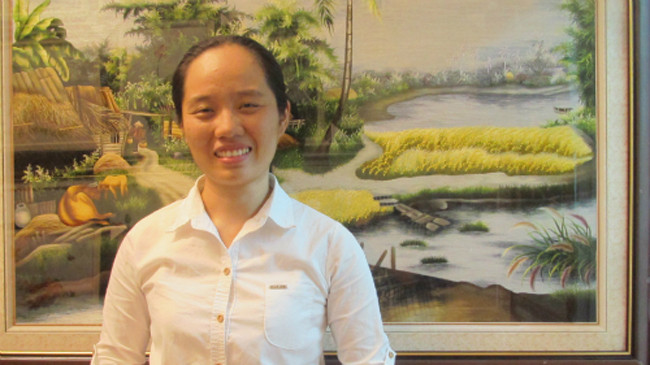 Trần Thị Như Ý tạm gác con đường đại học để thực hiện niềm đam mê cho tranh thuê.