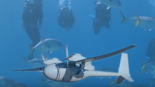 Máy bay không người lái lai tàu ngầm của Boeing. Ảnh: Science Alert.