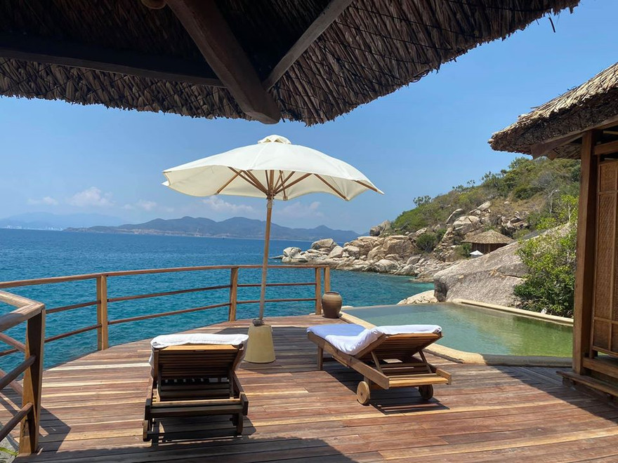 Khách sạn 6 sao tại Nha Trang kín phòng khi giảm giá 70% kích cầu du lịch.