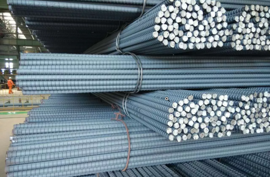 Giá thép xây dựng tiếp tục điều chỉnh tăng sau thời gian tạm lắng.