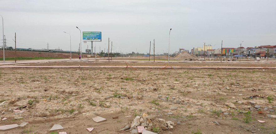 Sở Xây dựng tỉnh Bắc Ninh đưa ra cảnh báo, dự án khu nhà ở thôn Mẫn Xá, xã Long Châu (huyện Yên Phong) do Công ty TNHH đầu tư xây dựng và kiến thiết Toàn Cầu 86 làm chủ đầu tư chưa đủ điều kiện kinh doanh bất động sản gây nhiễu loạn thị trường.