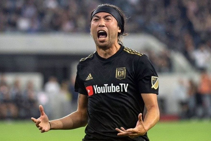 Lee Nguyễn khoác áo đội TP.HCM đá V-League