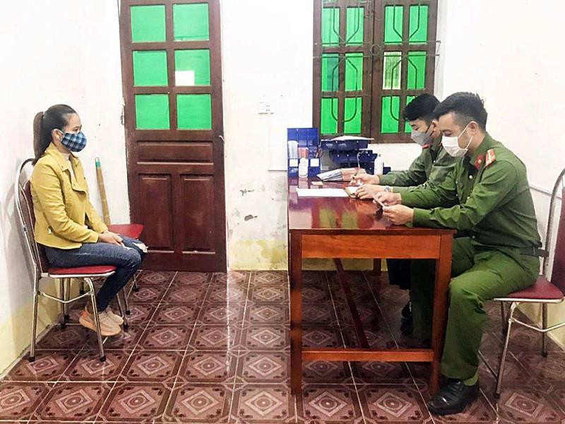 Đăng tin có người trong thôn bị nhiễm COVID-19, cô gái bị phạt 10 triệu đồng