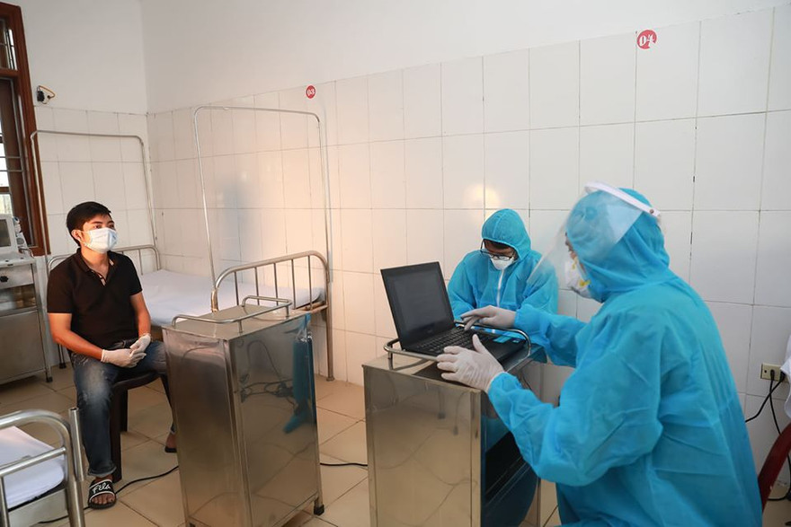 Tung tin bị đánh trong khu cách ly, nam thanh niên mất ngay 10 triệu