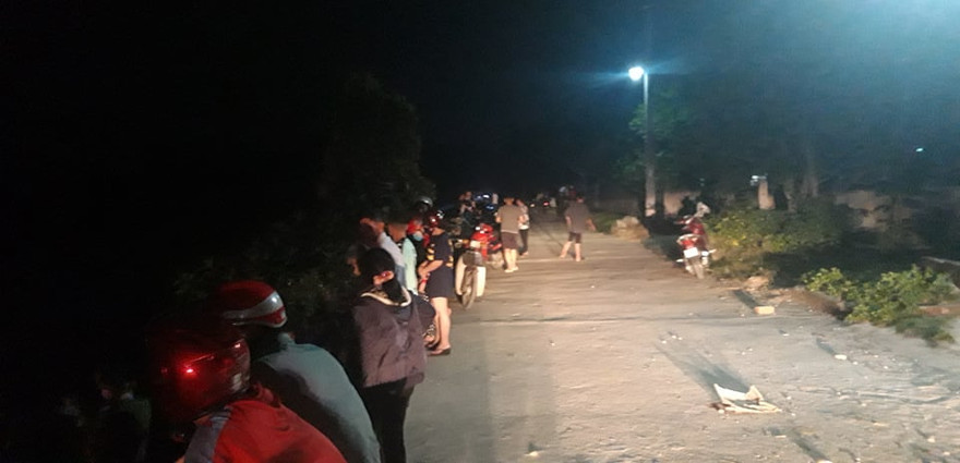 Người đàn ông cứu sống nữ sinh lớp 10 nhảy cầu tự tử trong đêm