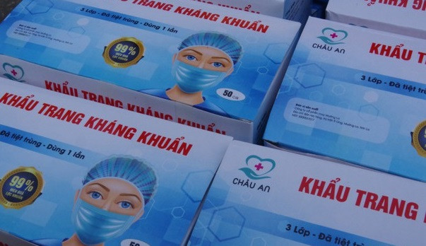 Hơn 60 ngàn khẩu trang y tế được phát hiện