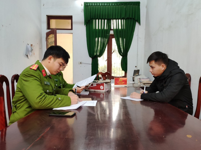 Đối tượng Nghĩa bị bắt giữ tại CQĐT.