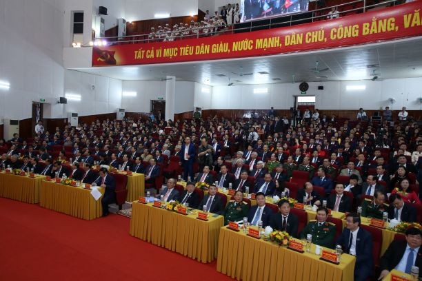 Hà Tĩnh phấn đấu thành cực phát triển của vùng Bắc Trung bộ