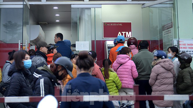 Không để tình trạng ATM hết tiền vào dịp cuối năm.