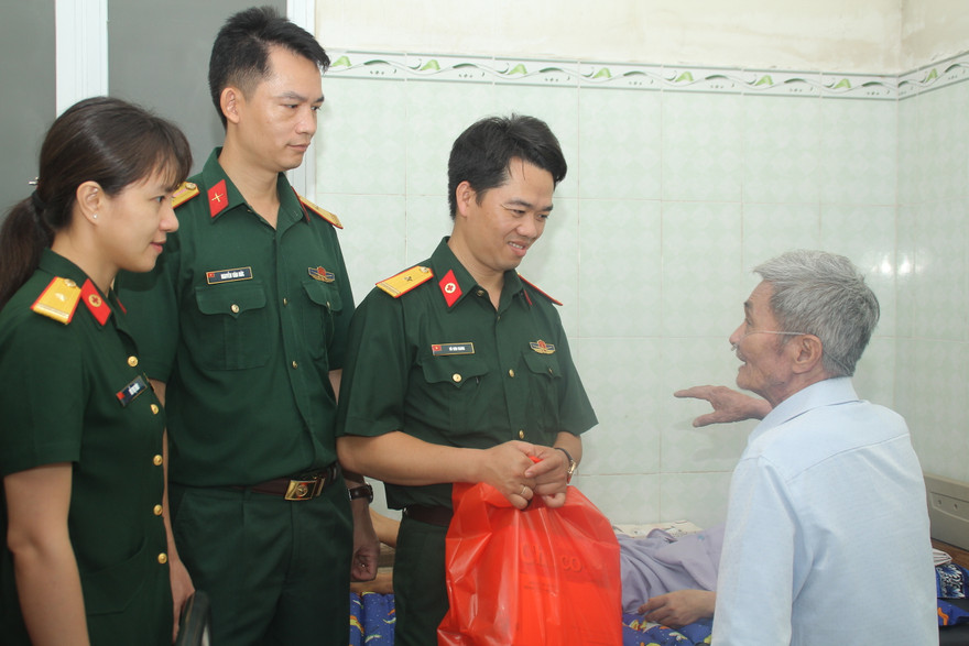 Tuổi trẻ Bệnh viện Quân y 175 tri ân thương bệnh binh