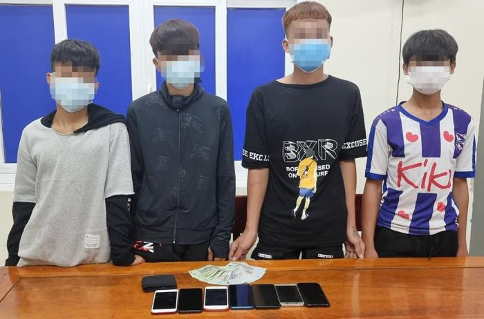Tóm gọn nhóm học sinh chuyên đập kính ô tô, trộm tài sản