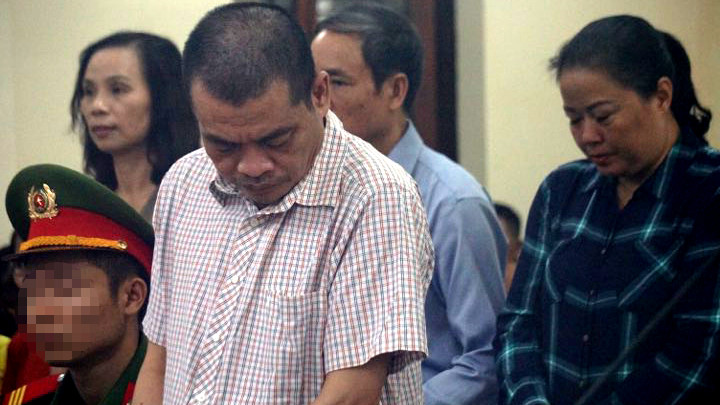 Các bị cáo trong phiên tòa sáng nay 14/10