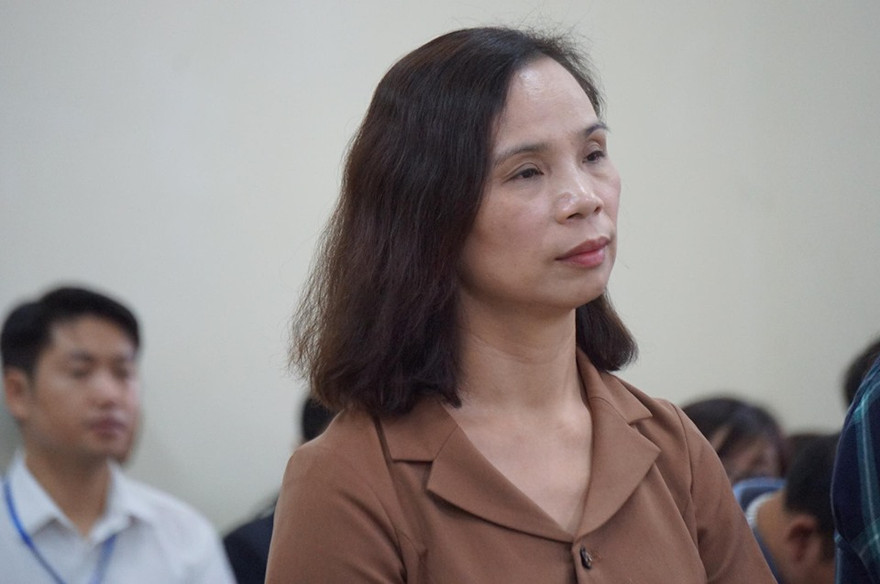 Bị cáo Triệu Thị Chính, người được vợ Chủ tịch tỉnh nhờ giúp cho cháu.