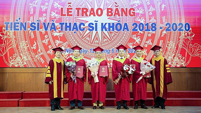 Giảng viên làm tiến sĩ có thể được hỗ trợ 25.000USD/năm