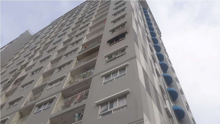 Căn hộ bị cháy nằm trên tầng 6 chung cư.