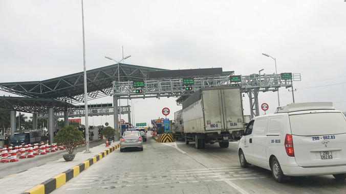 Theo thanh tra Bộ KH&ĐT, nhiều dự án BOT có sai lệch về tổng mức đầu tư, kéo dài thời gian thu phí. Ảnh: Trọng Đẳng