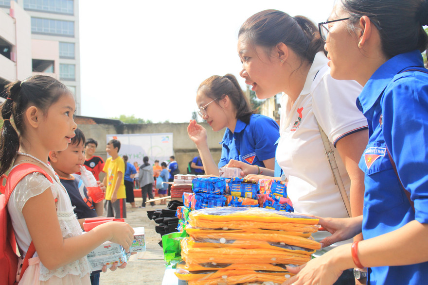 Sôi nổi các hoạt động kỷ niệm 20 năm chiến dịch Thanh niên tình nguyện hè 