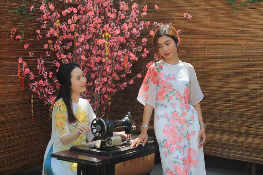 Giới trẻ Sài Gòn đón xuân cùng không gian hoài cổ 