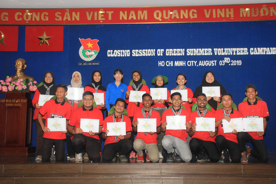 Tình nguyện viên quốc tế chung tay xây đắp địa bàn ngoại thành TPHCM