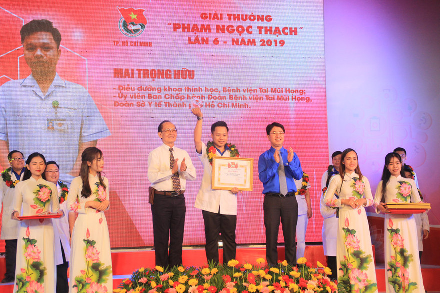 TPHCM tuyên dương 37 thầy thuốc trẻ tiêu biểu 